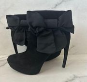 ALEXANDER MCQUEEN Black Suede Bow Ankle Platform Boots Size 35