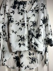 West Kei Stitch Fix Allan Surplice Tie Sleeve High Low Faux Wrap Blouse XS