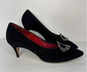 Vintage Black velvet red lining heels with floral wreath metal accent size 7,5