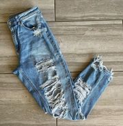 Women’s Blue Denim Stretch Super Distressed Mom Jean 8 Regular