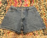 Wrangler High Waitsed Vintage Jean Short