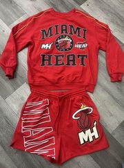 Miami Heat Womens Red Graphic Pullover and Shorts SET Basketball Womens Size L