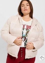 Torrid Beige Champagne Cropped Hooded Puffer Jacket Sz.3 NWT