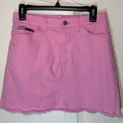 Tommy Hilfiger Pink Mini. Skirt Denim Raw Hem Size: 2 Barbie