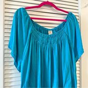 4X  blue flowy top