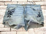 Arizona Womens Shorts Sz 19 Blue Cut Off Light Denim Embroidered Floral Jean