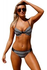 Boutique Geometric black & white padded cup bikini