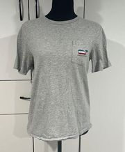 Vineyard Vines T-shirt . USA flag . Cotton . Size L