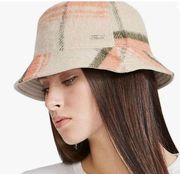 NEW Steve Madden Women's Logo Plate Brushed Plaid Bucket Hat