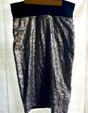 Gorgeous BeBe sequined pencil skirt with elastic black wide waistband in size Lg