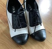 Viva black and white shoes wingtip tap like shoes size 36 (5.5)