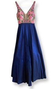 Say Yes to Prom Juniors' Rhinestone Floral-Embroidered Gown Size 7 EUC