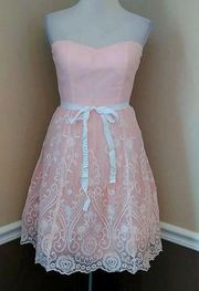 NEW Minuet Peach Pink Embroidered Lace Strapless ModCloth Party Dress Medium