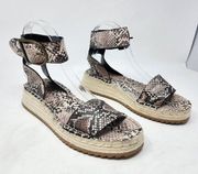 Qupid Fabio Snakeskin Adjustable Strap Open Toe Espadrille Platform Sandal Sz 8