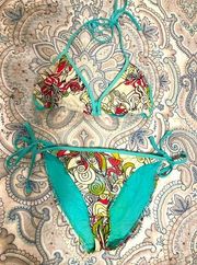 Women’s  swimsuit size large, fits more like a medium