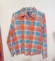 The North Face Women’s Plaid Button Up Shirt