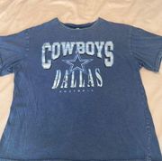 Cowboys woman’s size M short sleeve T-shirt some cracking on logo ok condition