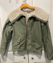 Sherpa Lined / Collared Jacket