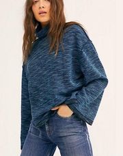 Free People FP We the Free Sunny Days Oversized Knit Sweater Blue Small S