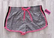 Material Girl Active Shorts L