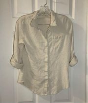 Versona Cream/Beige Textured 3/4 Roll Tab Sleeve Button Up size Large