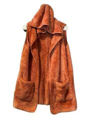 Zenana Outfitters Faux Fur Orange Sleeveless Hooded Teddy Coat Size Small