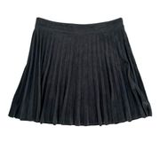 Vineyard Vines Grey Faux Suede Pleated Mini Skirt size 8