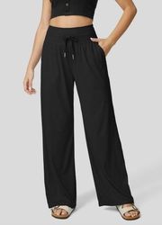 NWT Halara High Waisted Drawstring Side Pocket Wide
Leg Cool Touch Pants Large