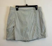 LL Bean Skirt Womens Size 12 Nylon Skort Pockets Athletic Outdoors Hiking Logo