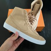 New  Blazer Mid Premium Vachetta Tan