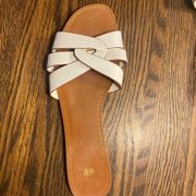 H&M size 6 (37) white flip flops sandals