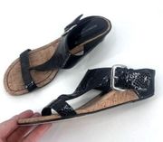 Donald Pliner patent leather black wedge t strap sandals size 9.5 croc embossed