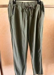 Forever 21 Military Green Crop Ladies Size Medium Elastic Waist Pants