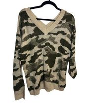 Cotton Emporium Camo Oversized V Neck sweater Size Small 100% Acrylic