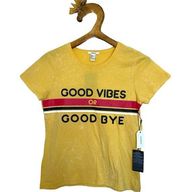 Forever 21  Mustard Good Vibes or Good Bye Short Sleeve Special Wash T-shirt L