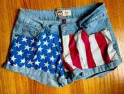 l.e.I. Ashley lowrise Cuffed Jean Denim American Flag Shorts Size 9