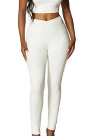 Naked Wardrobe Leggings Women's XS White Ribbed Textured V-Cut Waistband NWOT