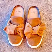 Tan Bow Front Slip On “Luci” Mules, Size 6