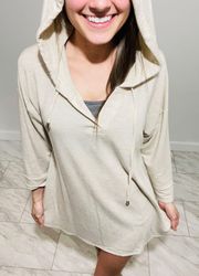 Hooded ¾ Sleeve Top Size L