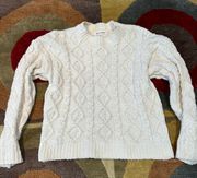 Cream Colored Cable Knit Sweater Crewneck Pullover Junior’s Small