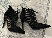 Wild Diva Black closed toe lace up heels