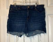 Size 16 Seven cut off shorts