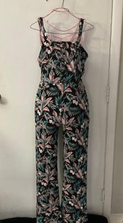 Floral Jumpsuit with Button accents size S