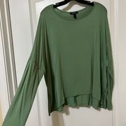 Green Long Sleeve Top