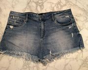 Kut from the Kloth Jean Shorts, size 16