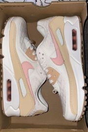 Women’s Air Max Correlate