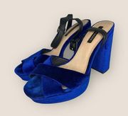 Ava & Aiden blue velvet chunky heel. Size 8. Worn once. Very comfortable