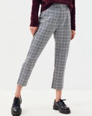 Kendall & Kylie Plaid belted trouser pants grey Large