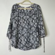 Faded Glory Black Snake Print Blouse Large L19