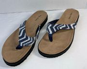 Easy street NWOB Navy & White Woven flip-flop sandals size 7.5